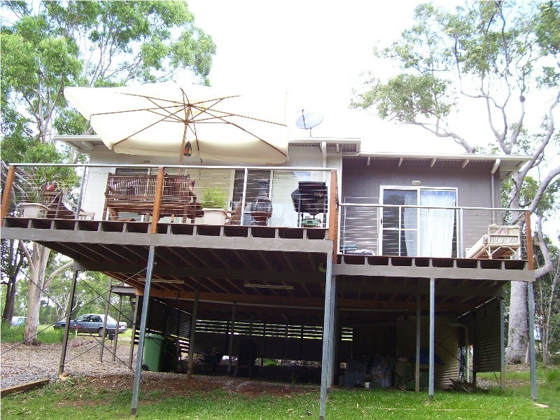 35 Francis Road, Macleay Island QLD 4184