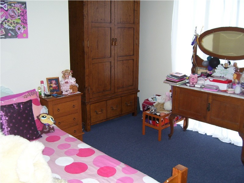 35 Francis Road, Macleay Island QLD 4184