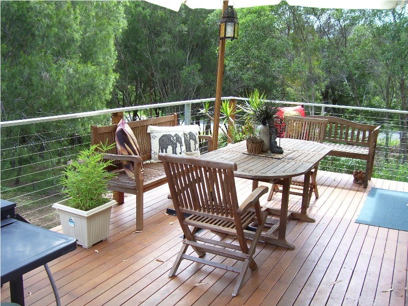 35 Francis Road, Macleay Island QLD 4184