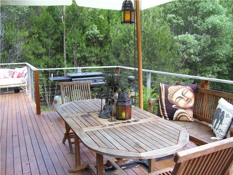 35 Francis Road, Macleay Island QLD 4184