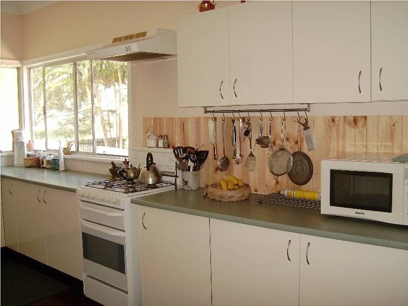 36 Francis Road, Macleay Island QLD 4184