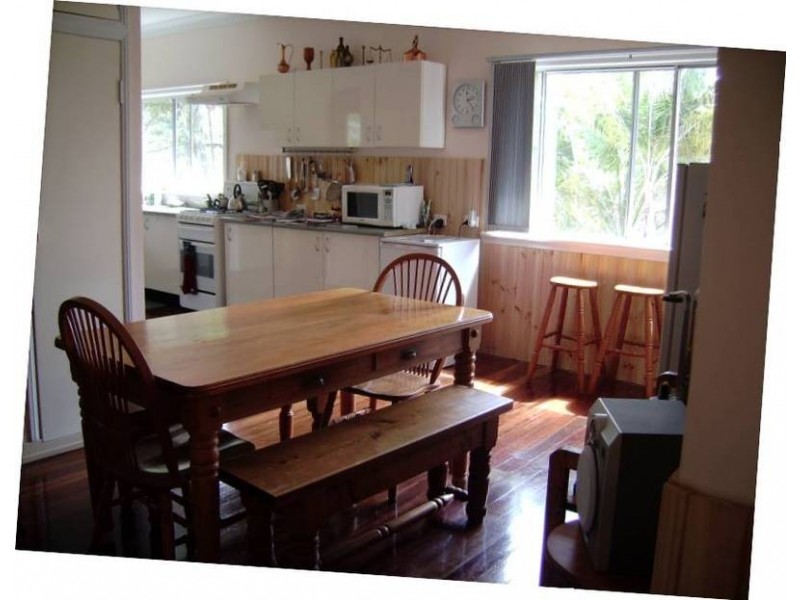 36 Francis Road, Macleay Island QLD 4184