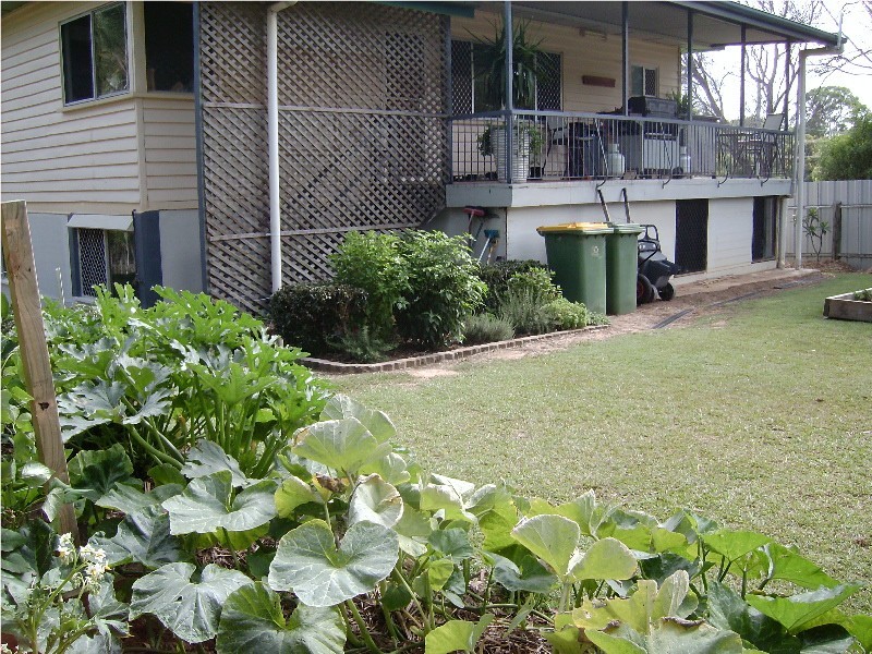 36 Francis Road, Macleay Island QLD 4184