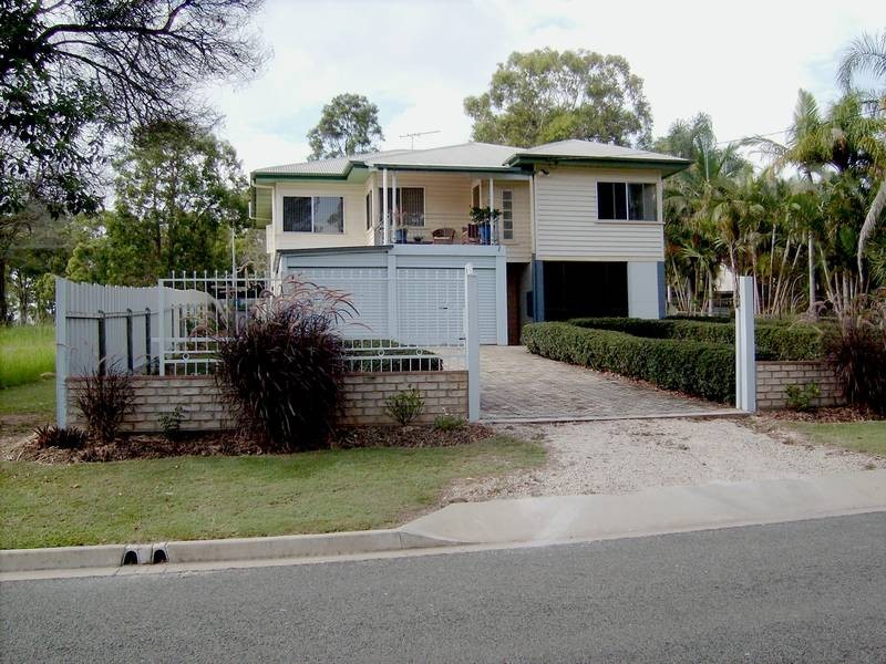 36 Francis Road, Macleay Island QLD 4184