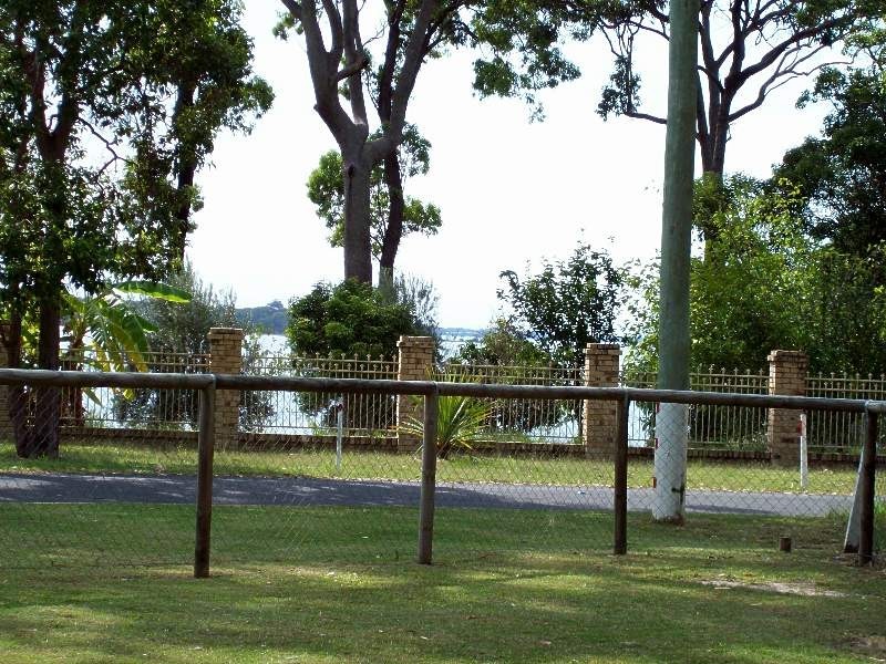 72 Coondooroopa Drive, Macleay Island QLD 4184