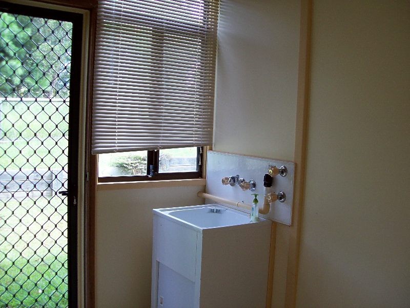 56 Scotts Road, Macleay Island QLD 4184