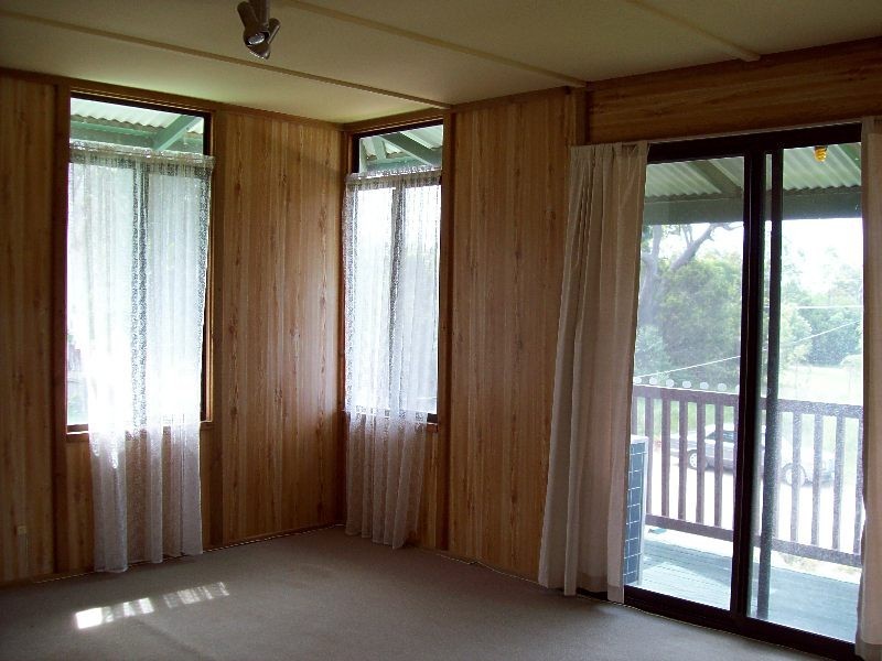 56 Scotts Road, Macleay Island QLD 4184