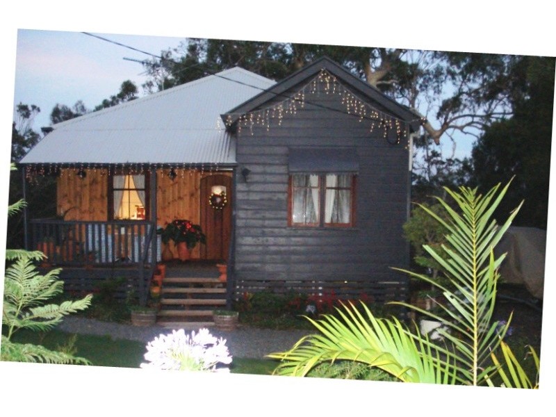 14 Timothy Street, Macleay Island QLD 4184
