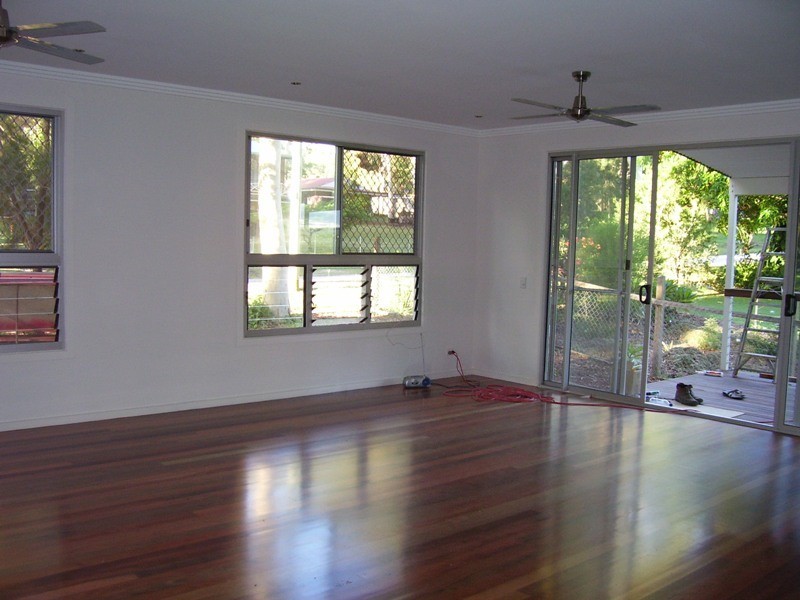 20 Tingara Street, Macleay Island QLD 4184