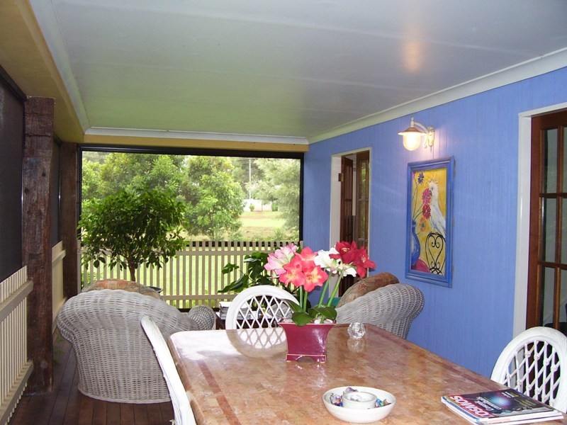 2 Emily Street, Macleay Island QLD 4184