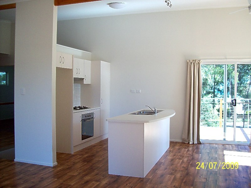 30 Coondooroopa Drive, Macleay Island QLD 4184