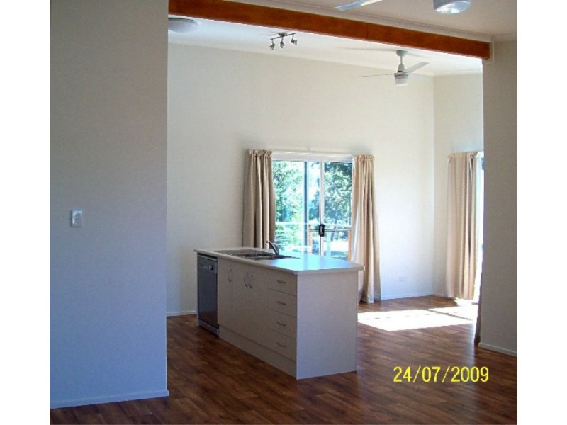 30 Coondooroopa Drive, Macleay Island QLD 4184