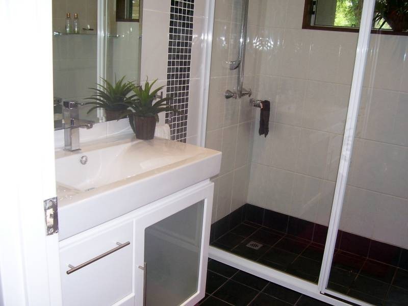 35 Tina Avenue, Lamb Island QLD 4184
