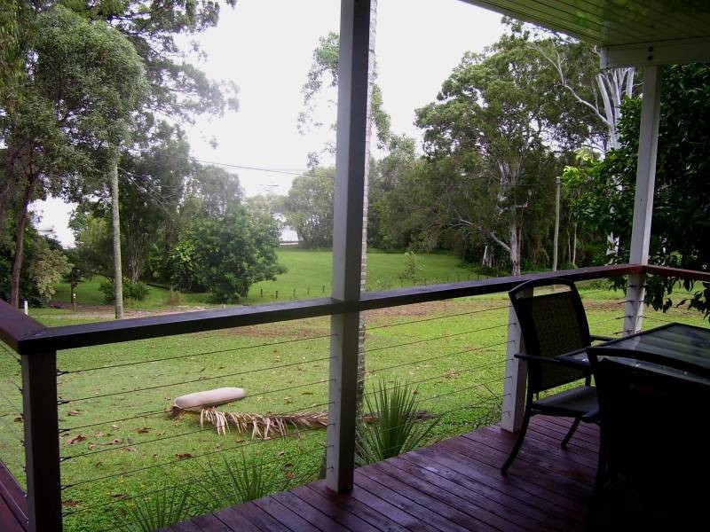 35 Tina Avenue, Lamb Island QLD 4184