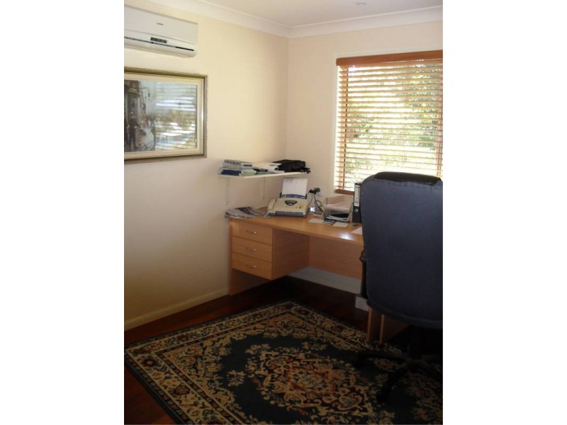 5 Arthur Street, Macleay Island QLD 4184