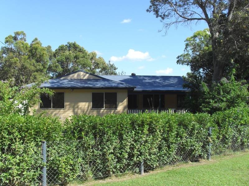 5 Arthur Street, Macleay Island QLD 4184