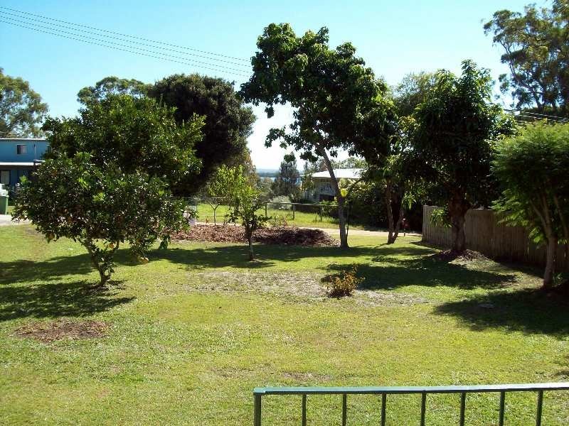 29 Charles Terrace, Macleay Island QLD 4184