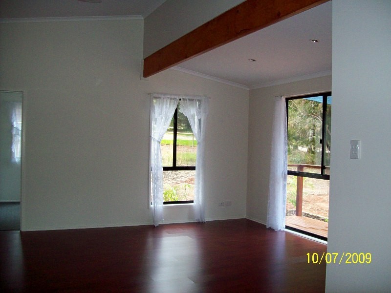 17 Aruma Street, Macleay Island QLD 4184