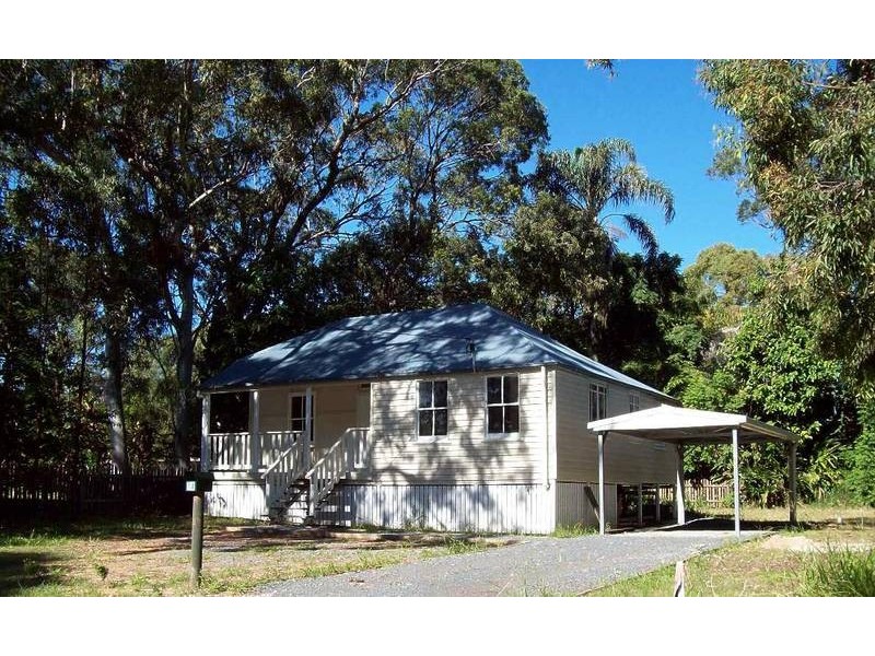 14 Allambie Street, Macleay Island QLD 4184
