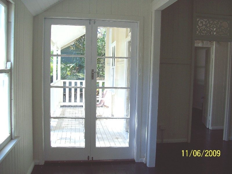 14 Allambie Street, Macleay Island QLD 4184