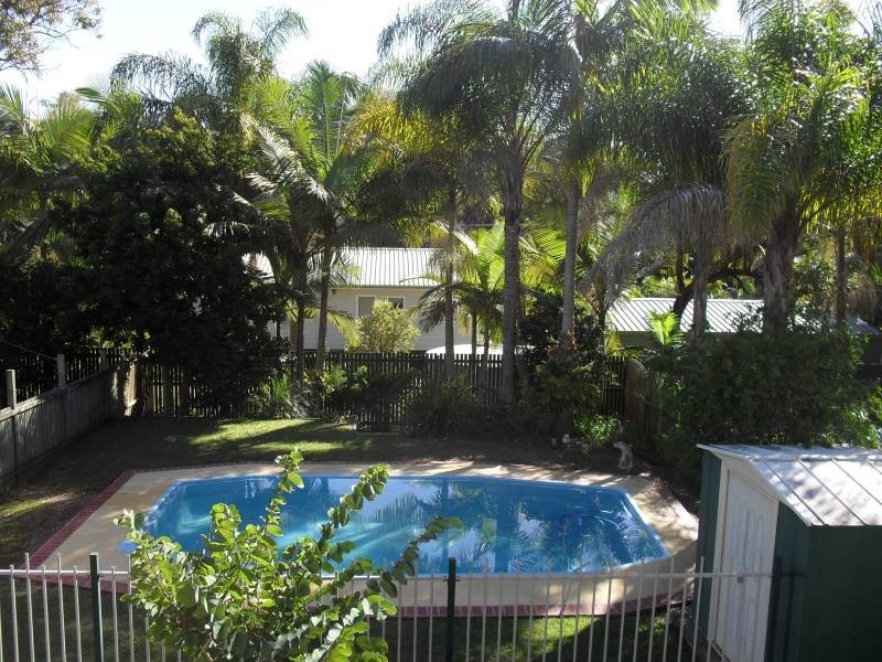 35 Scotts Road, Macleay Island QLD 4184