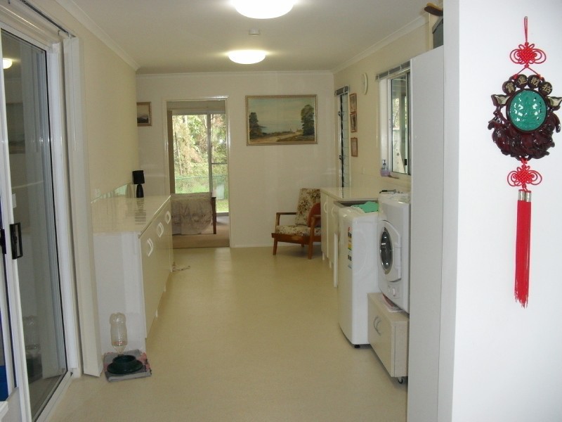 35-37 Nugent Street, Macleay Island QLD 4184