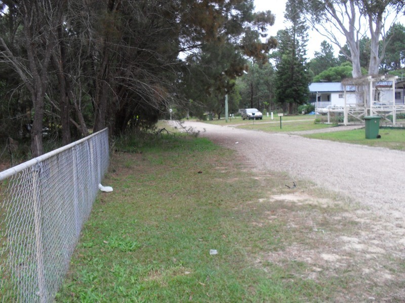 33 Nugent Street, Macleay Island QLD 4184