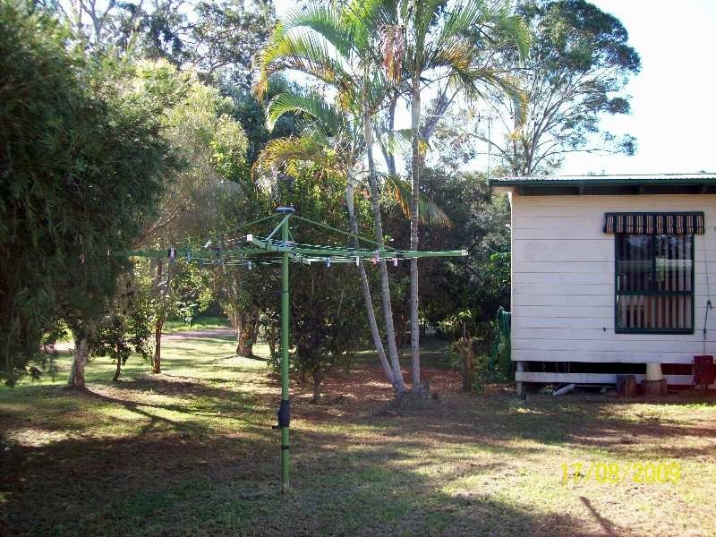 2 Eastbourne Terrace, Macleay Island QLD 4184