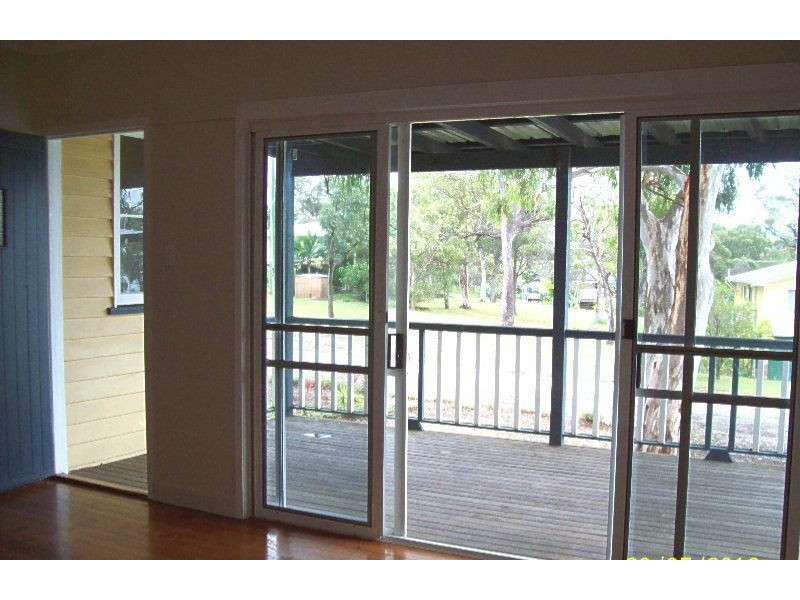 30 Tukkeri Street, Macleay Island QLD 4184
