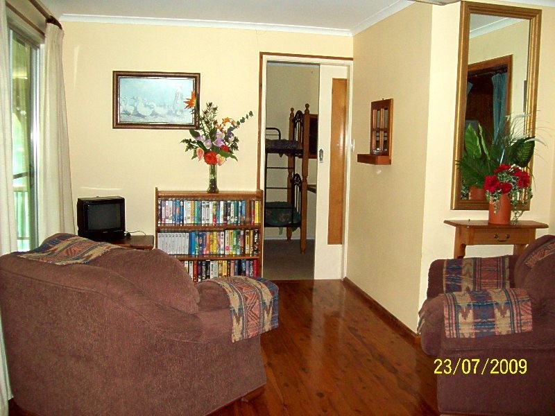 29 Dalpura Street, Macleay Island QLD 4184