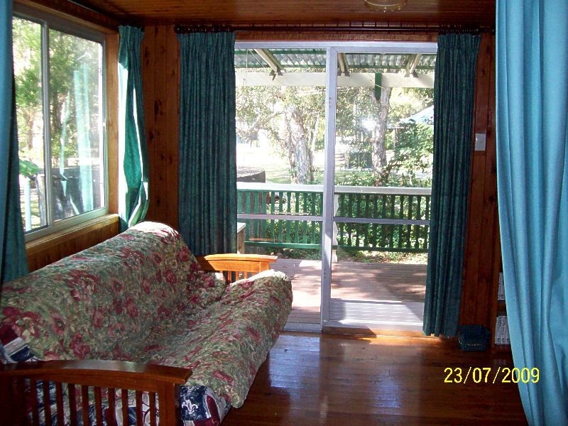 29 Dalpura Street, Macleay Island QLD 4184