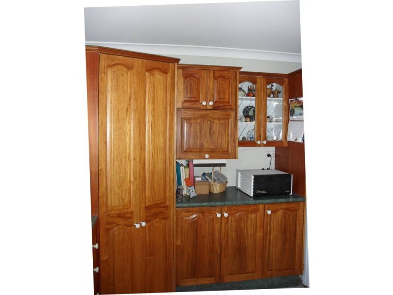 19 Benowa Street, Macleay Island QLD 4184
