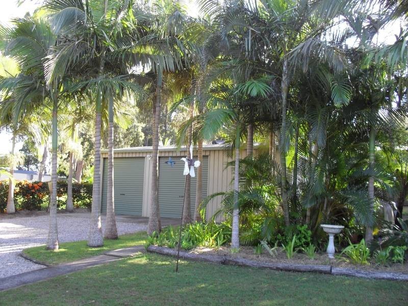 19 Benowa Street, Macleay Island QLD 4184