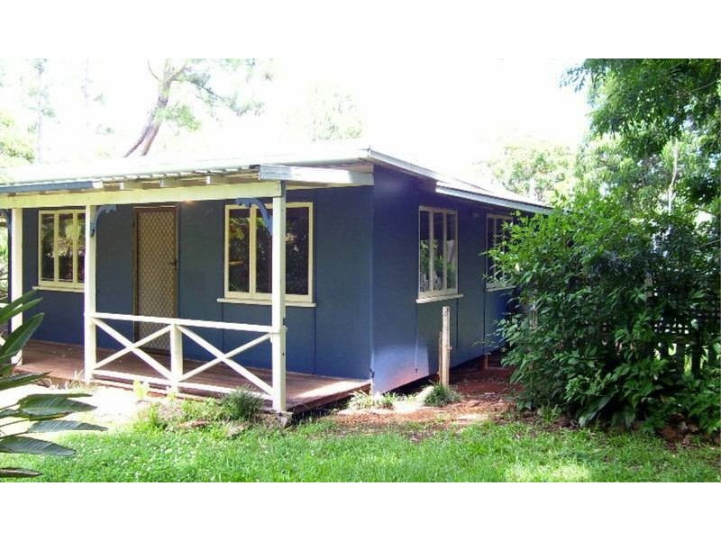 41 High Central Road, Macleay Island QLD 4184