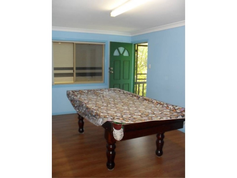 106 Western Road, Macleay Island QLD 4184