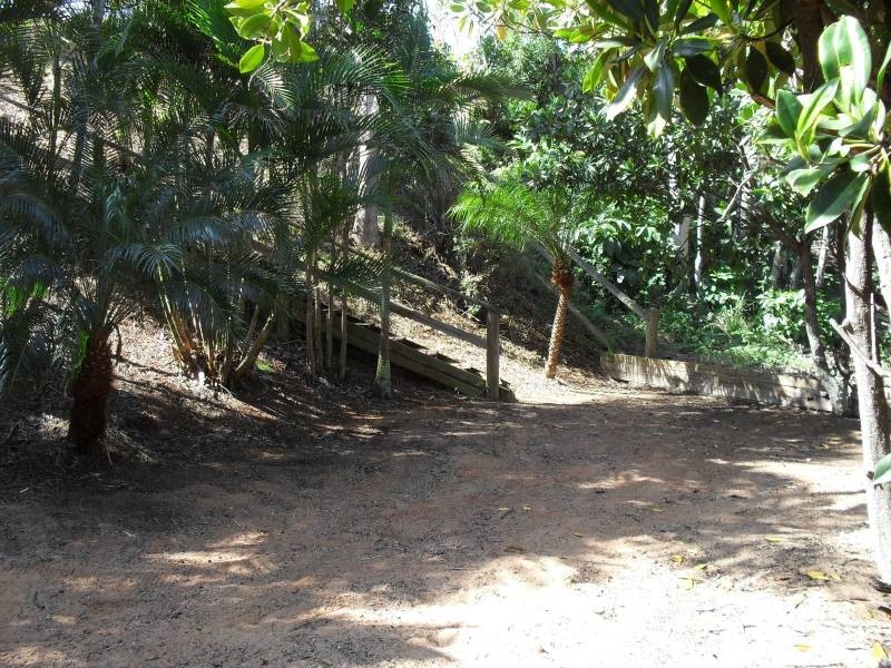 106 Western Road, Macleay Island QLD 4184