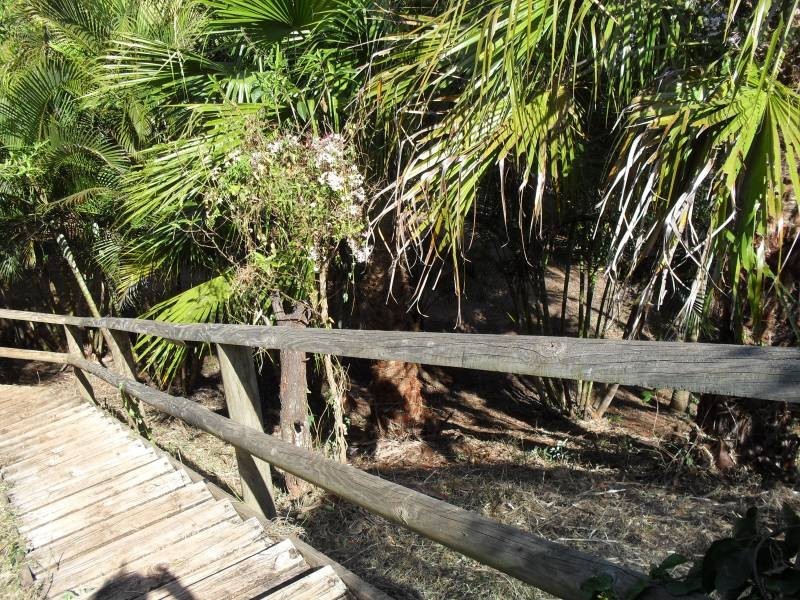 106 Western Road, Macleay Island QLD 4184
