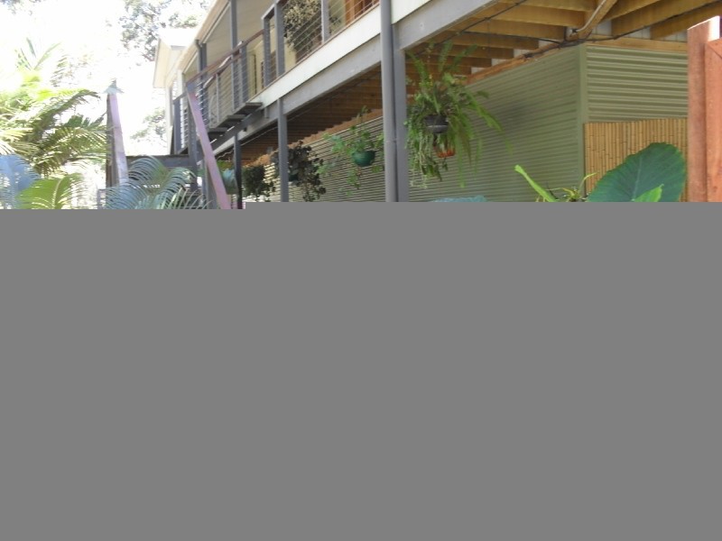 2 President Terrace, Macleay Island QLD 4184