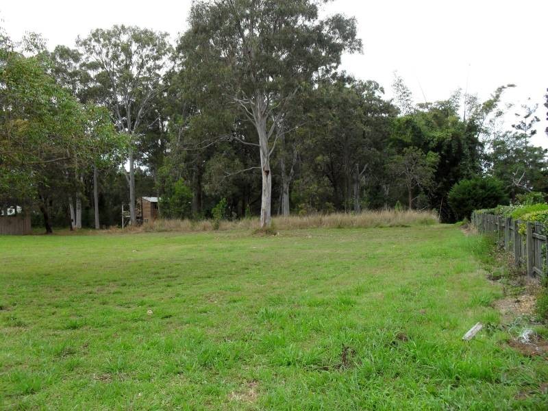 20 Citron Street, Macleay Island QLD 4184