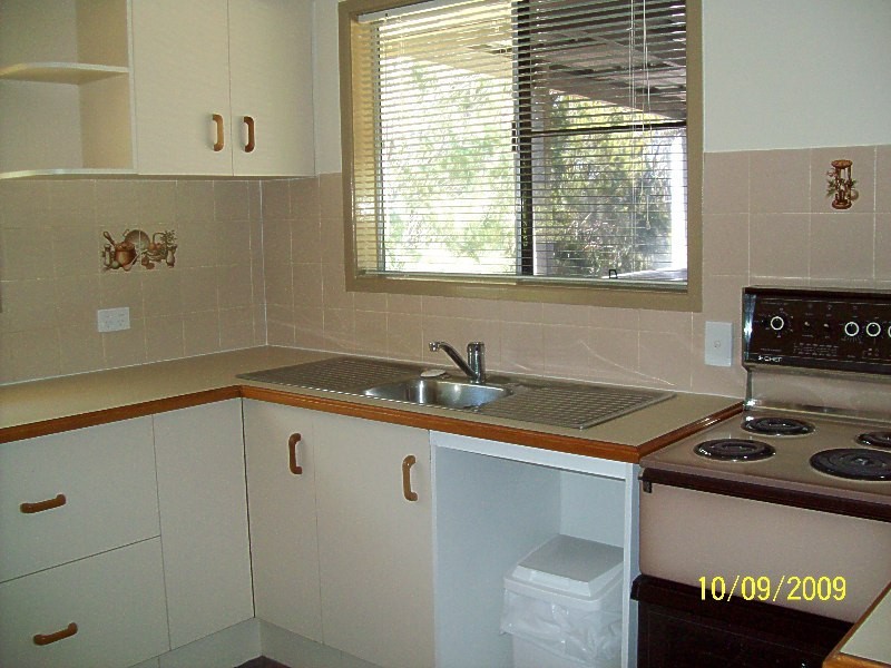 21 Hastings Terrace, Macleay Island QLD 4184