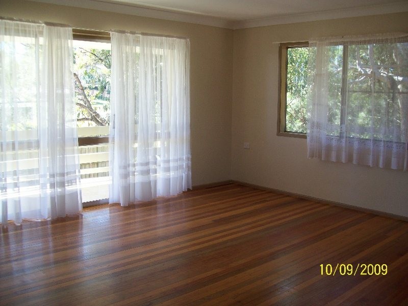 21 Hastings Terrace, Macleay Island QLD 4184