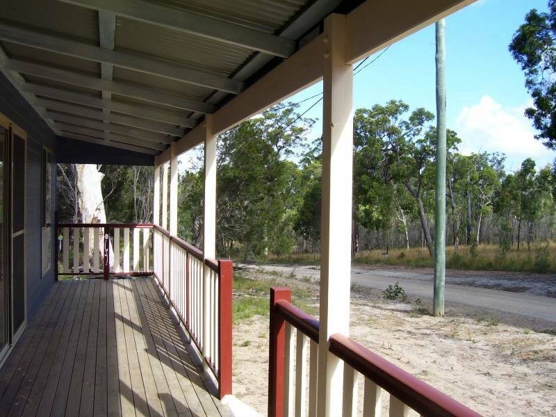 15 Wirralee Street, Macleay Island QLD 4184