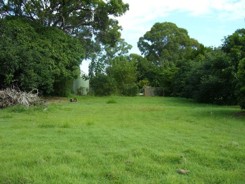 9 Alexander Street, Macleay Island QLD 4184