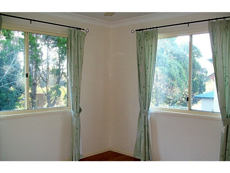 31 Lonicera Street, Macleay Island QLD 4184