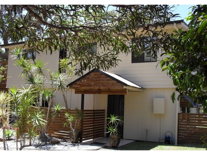 12 Ilya Street, Macleay Island QLD 4184