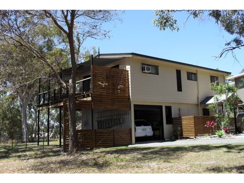 12 Ilya Street, Macleay Island QLD 4184