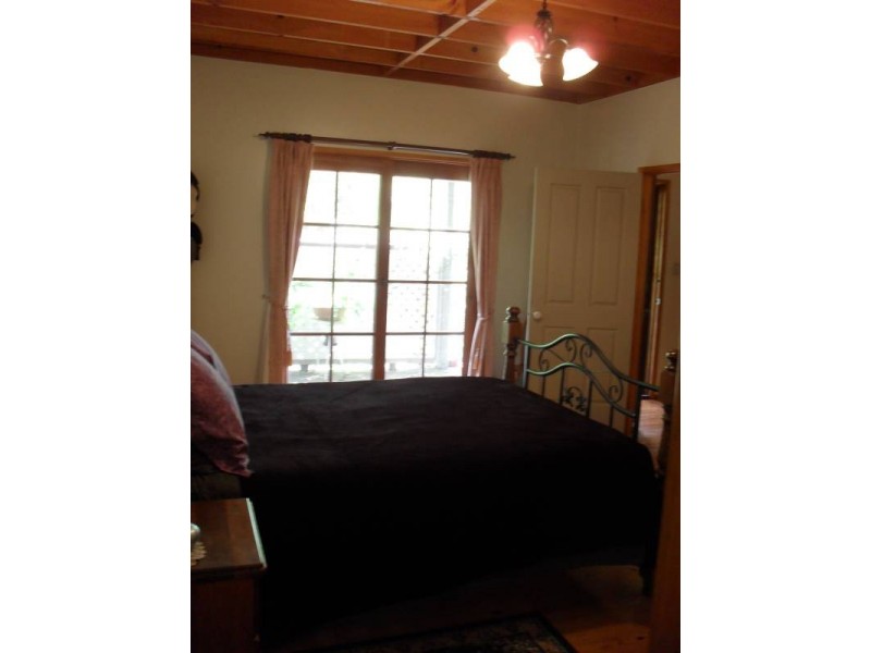 3-5 Ibis Street, Macleay Island QLD 4184