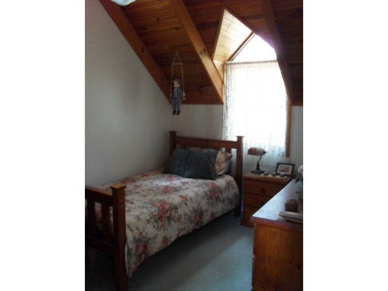 3-5 Ibis Street, Macleay Island QLD 4184