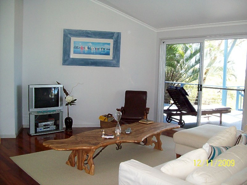 52 Attunga Street, Macleay Island QLD 4184