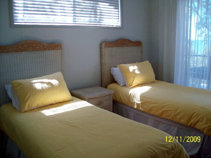 52 Attunga Street, Macleay Island QLD 4184